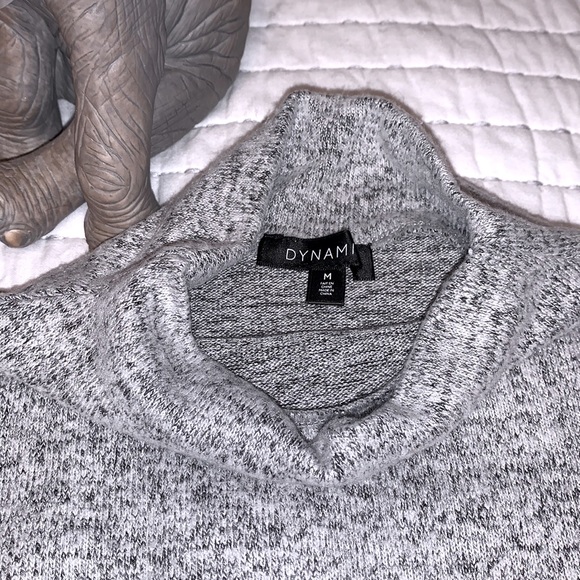 ✨2/$20✨ S O F T E S T mock neck knit sweater | Dynamite - Picture 4 of 6